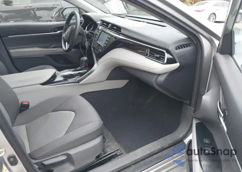 2019 Toyota Camry L/Le/Se/Xle from USA, damaged, VIN 4T1B11HKXKU746948